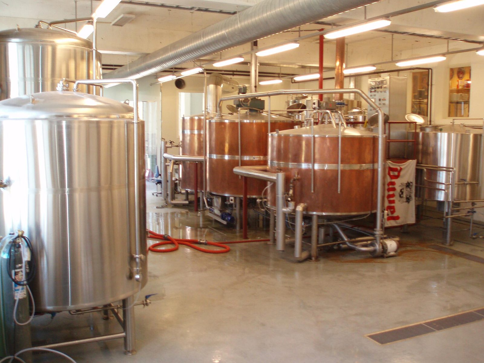 Sanitary Flow Meters for Food and Beverage Plants: CIP, Hygienic Design and Materials